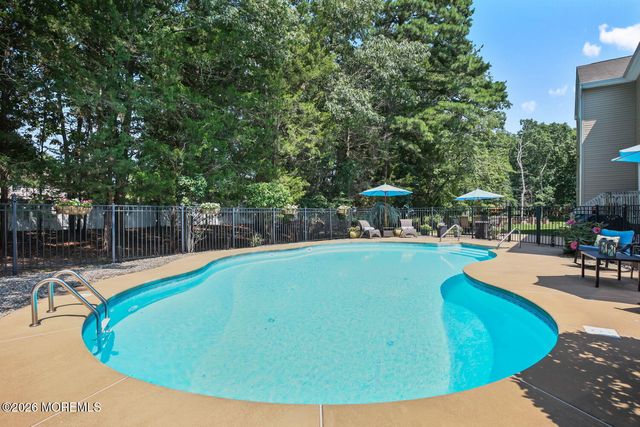 16 Angel Court, Howell, NJ 07731