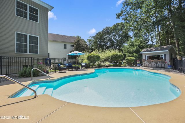 16 Angel Court, Howell, NJ 07731