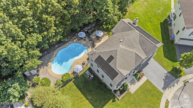16 Angel Court, Howell, NJ 07731