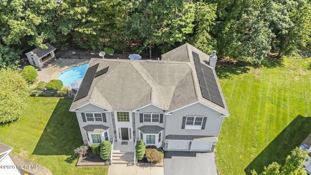 16 Angel Court, Howell, NJ 07731