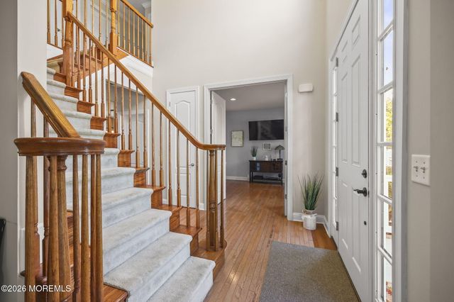 16 Angel Court, Howell, NJ 07731