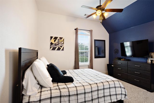 1916 Peggys Cove, Van Alstyne, TX 75495