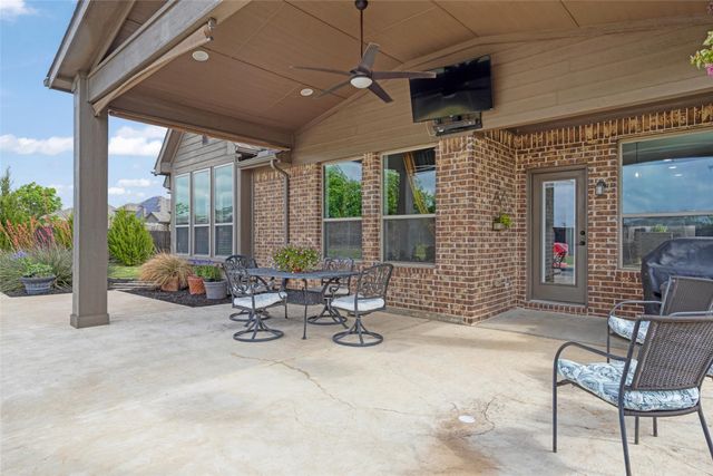 1916 Peggys Cove, Van Alstyne, TX 75495