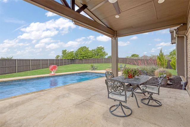 1916 Peggys Cove, Van Alstyne, TX 75495