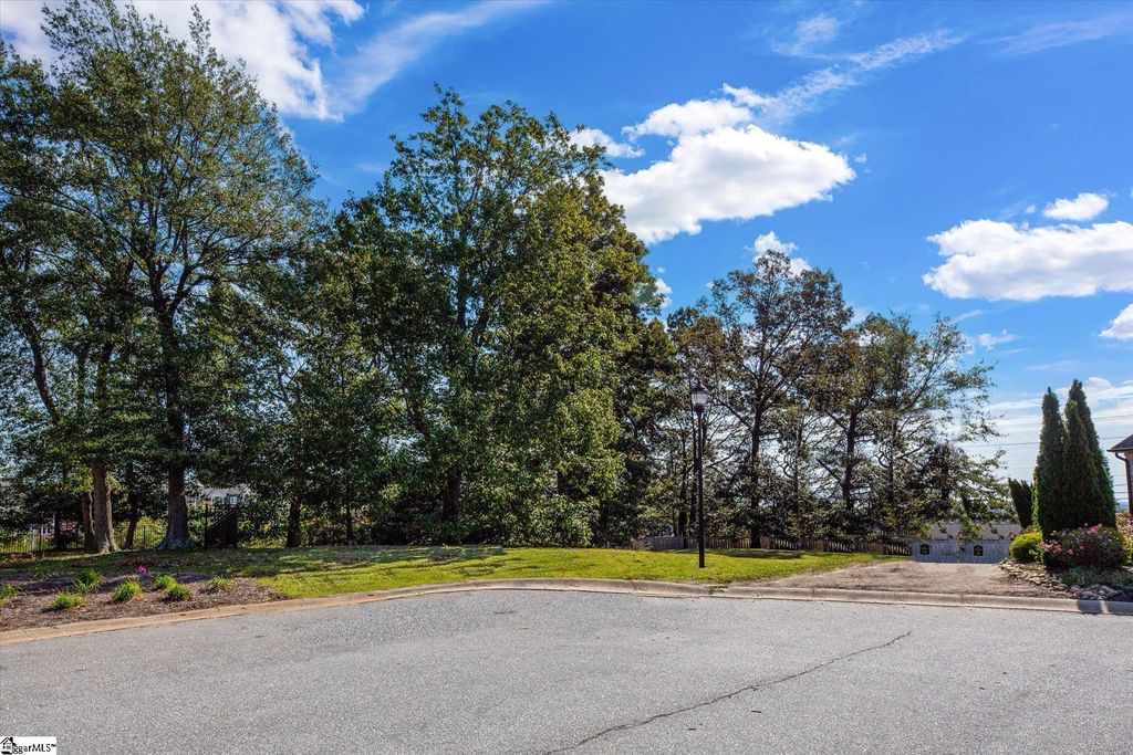 0 Lowther Hall Lane, Greenville, SC 29615
