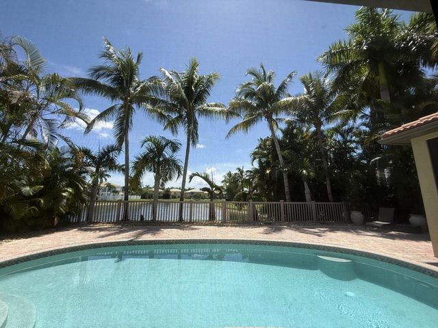 3008 Hamblin Way, Wellington, FL 33414
