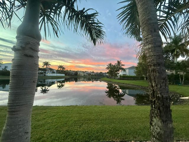 3008 Hamblin Way, Wellington, FL 33414