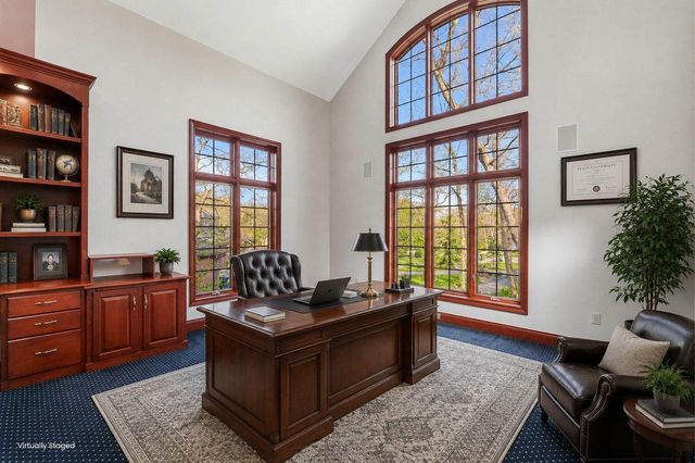 384 Ledgewood DRIVE, Fond Du Lac, WI 54937
