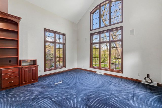 384 Ledgewood DRIVE, Fond Du Lac, WI 54937