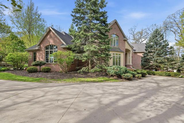 384 Ledgewood DRIVE, Fond Du Lac, WI 54937