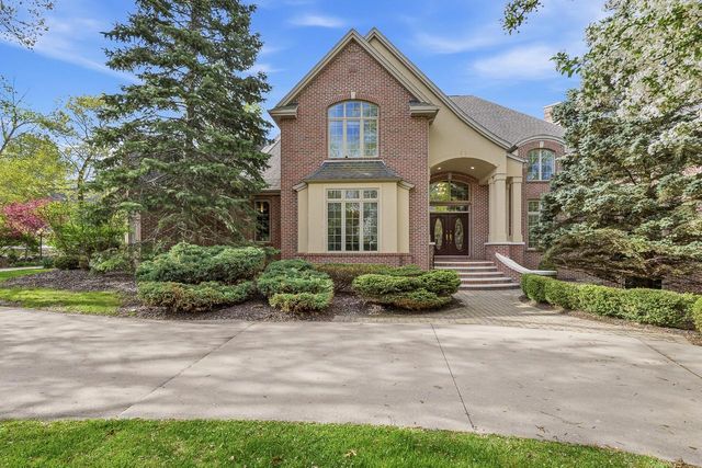 384 Ledgewood DRIVE, Fond Du Lac, WI 54937