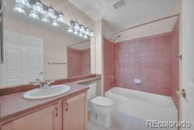 23653 E Links Place, Aurora, CO 80016