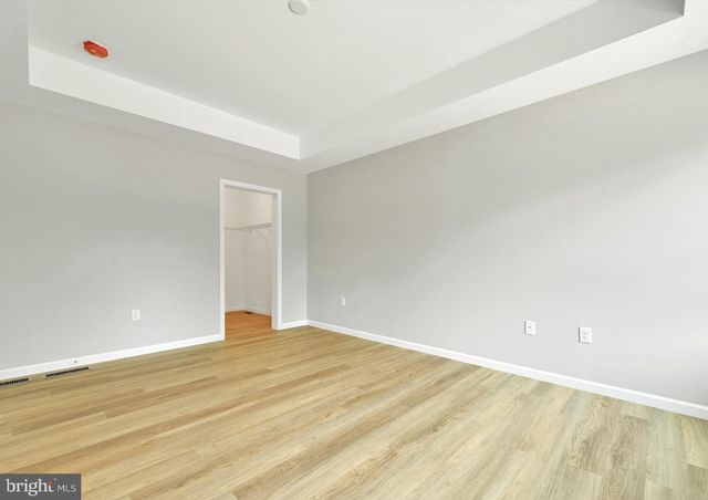 8 LANTERN CT, Carlisle, PA 17013