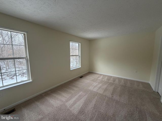 625 TAMMY TER SE, Leesburg, VA 20175