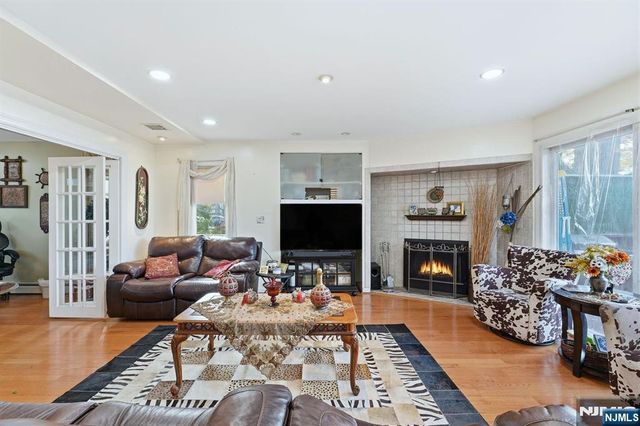 703 Stewart Street, Ridgefield, NJ 07657