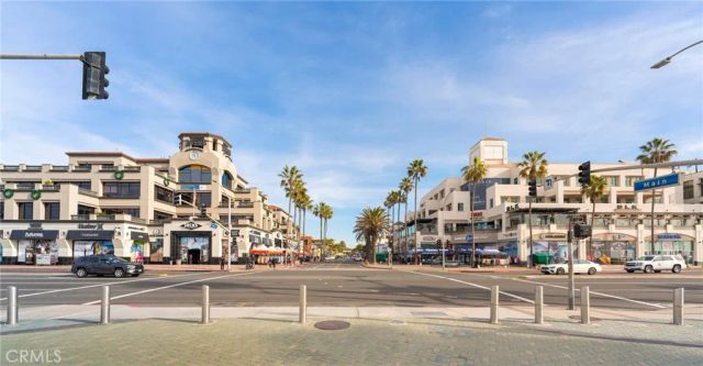 16895 Airport 107, Huntington Beach, CA 92649