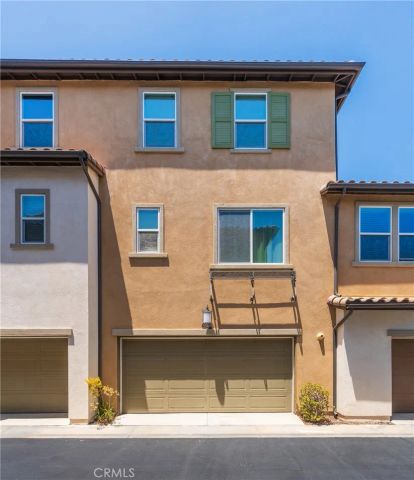 16895 Airport 107, Huntington Beach, CA 92649