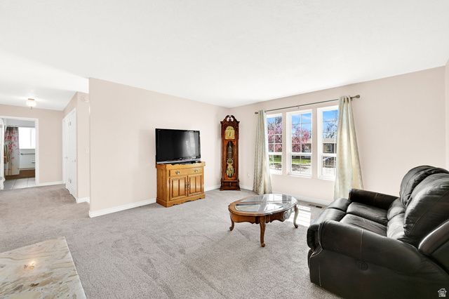 437 E 1200 N, Layton, UT 84041