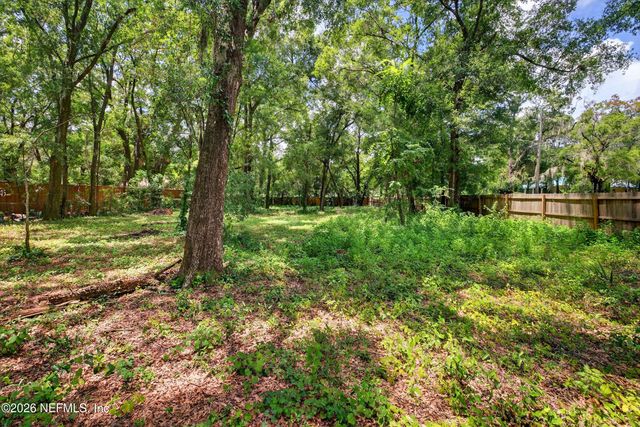 9248 RIDGE Boulevard, Jacksonville, FL 32208