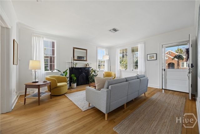 723 E 50th Street, Savannah, GA 31405