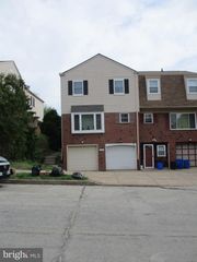 1569-00 STONEY LN #B, Philadelphia, PA 19115