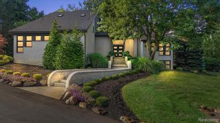 4884 Cider Hill Drive, Rochester, MI 48306