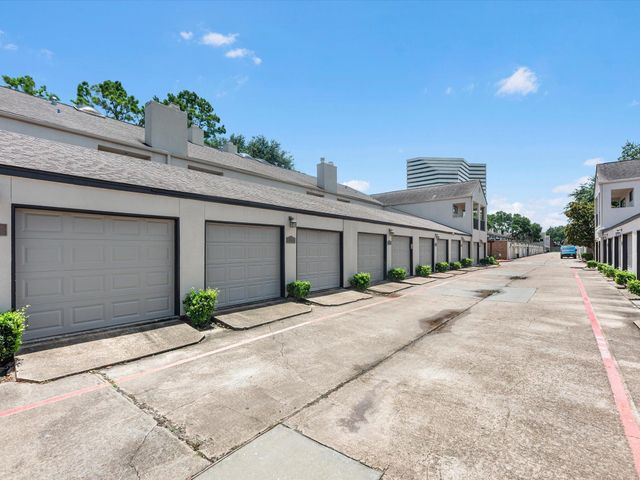 2428 Bering Drive 2428, Houston, TX 77057