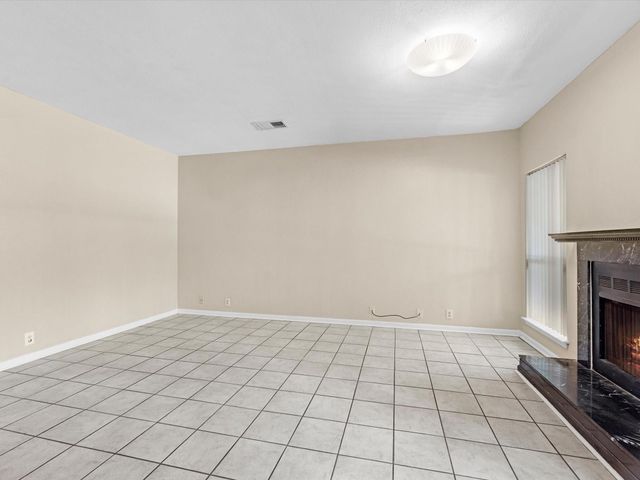 2428 Bering Drive 2428, Houston, TX 77057