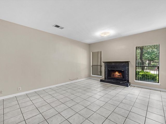 2428 Bering Drive 2428, Houston, TX 77057