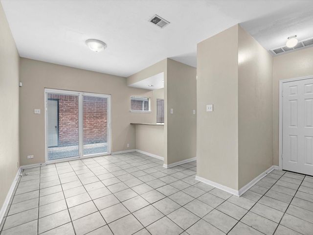 2428 Bering Drive 2428, Houston, TX 77057