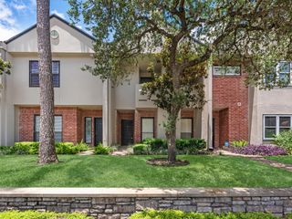 2428 Bering Drive 2428, Houston, TX 77057