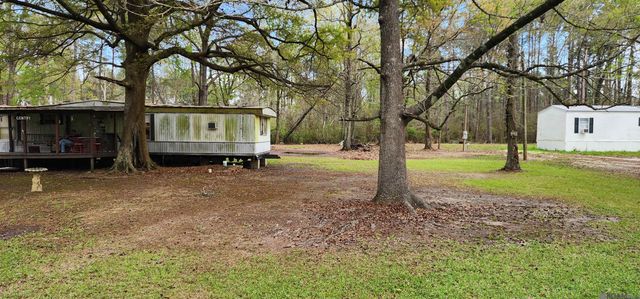 27678 Wisconsin Ln, Holden, LA 70744