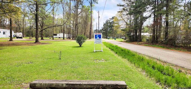 27678 Wisconsin Ln, Holden, LA 70744