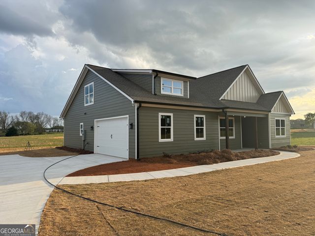 100 Melville Brown Road, Williamson, GA 30292