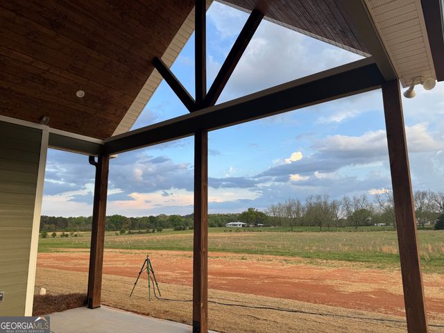 100 Melville Brown Road, Williamson, GA 30292