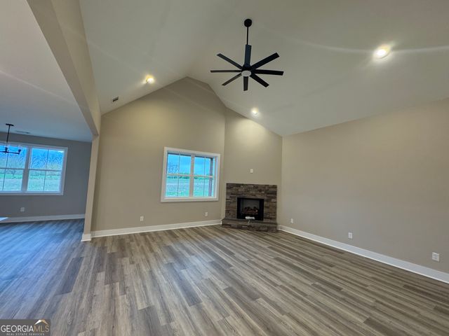 100 Melville Brown Road, Williamson, GA 30292