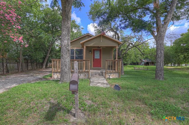 1630 Katy Street, New Braunfels, TX 78130