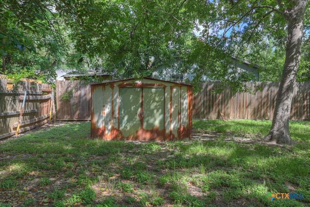 1630 Katy Street, New Braunfels, TX 78130