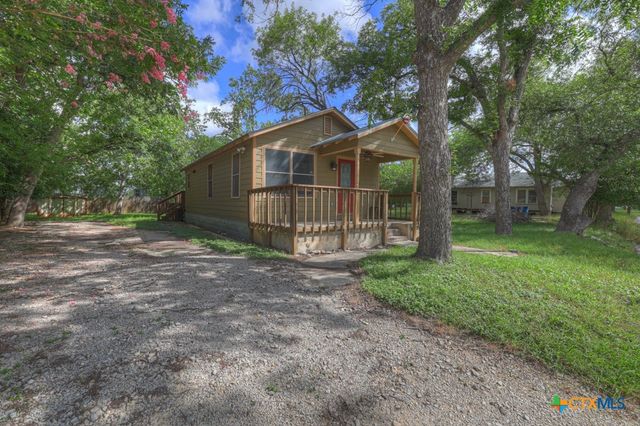 1630 Katy Street, New Braunfels, TX 78130