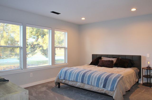 945 Hanks Street, Klamath Falls, OR 97601