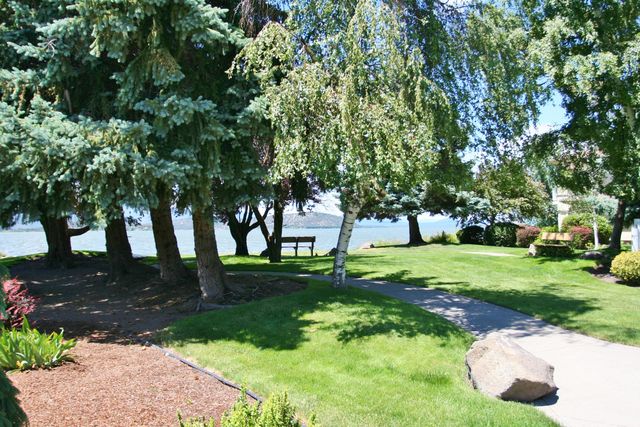 945 Hanks Street, Klamath Falls, OR 97601