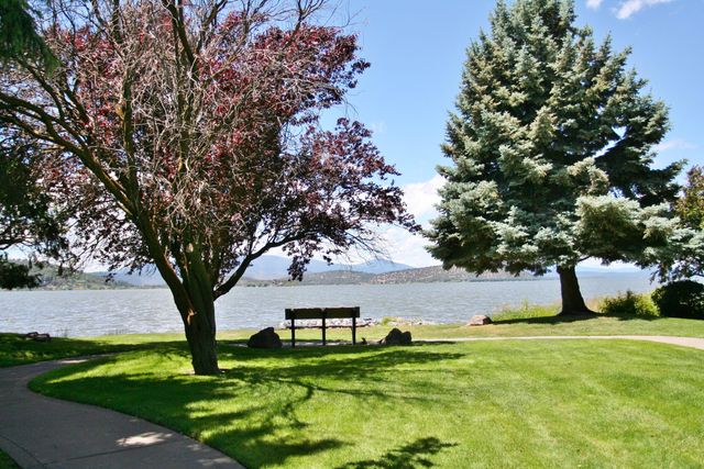 945 Hanks Street, Klamath Falls, OR 97601