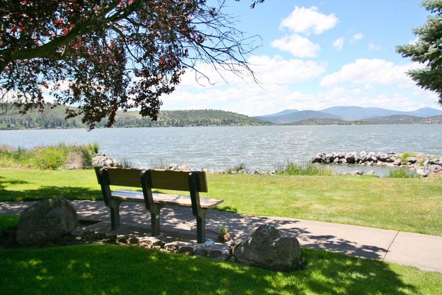 945 Hanks Street, Klamath Falls, OR 97601