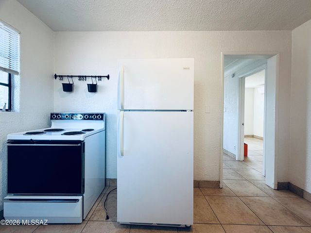 3830 E 2nd St Unit 6, Tucson, AZ 85716