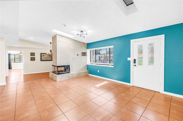 7740 40TH TERRACE N, St Petersburg, FL 33709