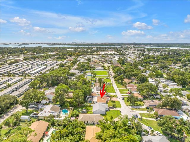 7740 40TH TERRACE N, St Petersburg, FL 33709
