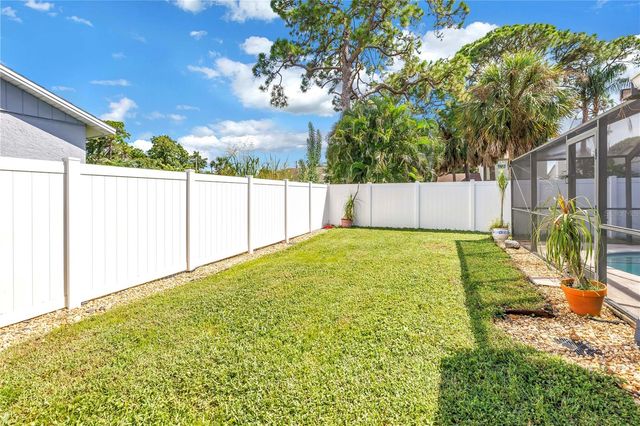 7740 40TH TERRACE N, St Petersburg, FL 33709