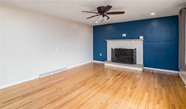 137 Hornhead Rd, Mt Pleasant Twp, PA 15057