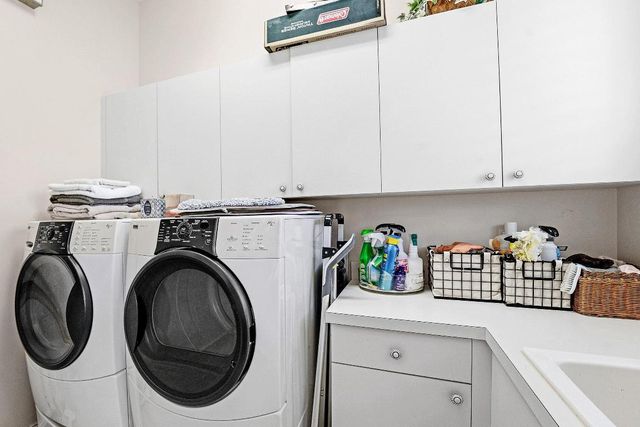 120 Palm Bay Drive C, Palm Beach Gardens, FL 33418