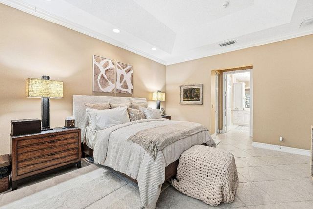 120 Palm Bay Drive C, Palm Beach Gardens, FL 33418